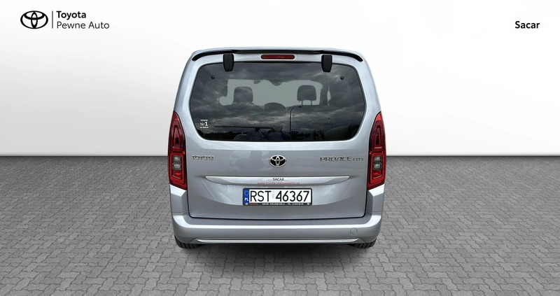 Toyota Proace City Verso cena 106000 przebieg: 13400, rok produkcji 2022 z Nowogród małe 137
